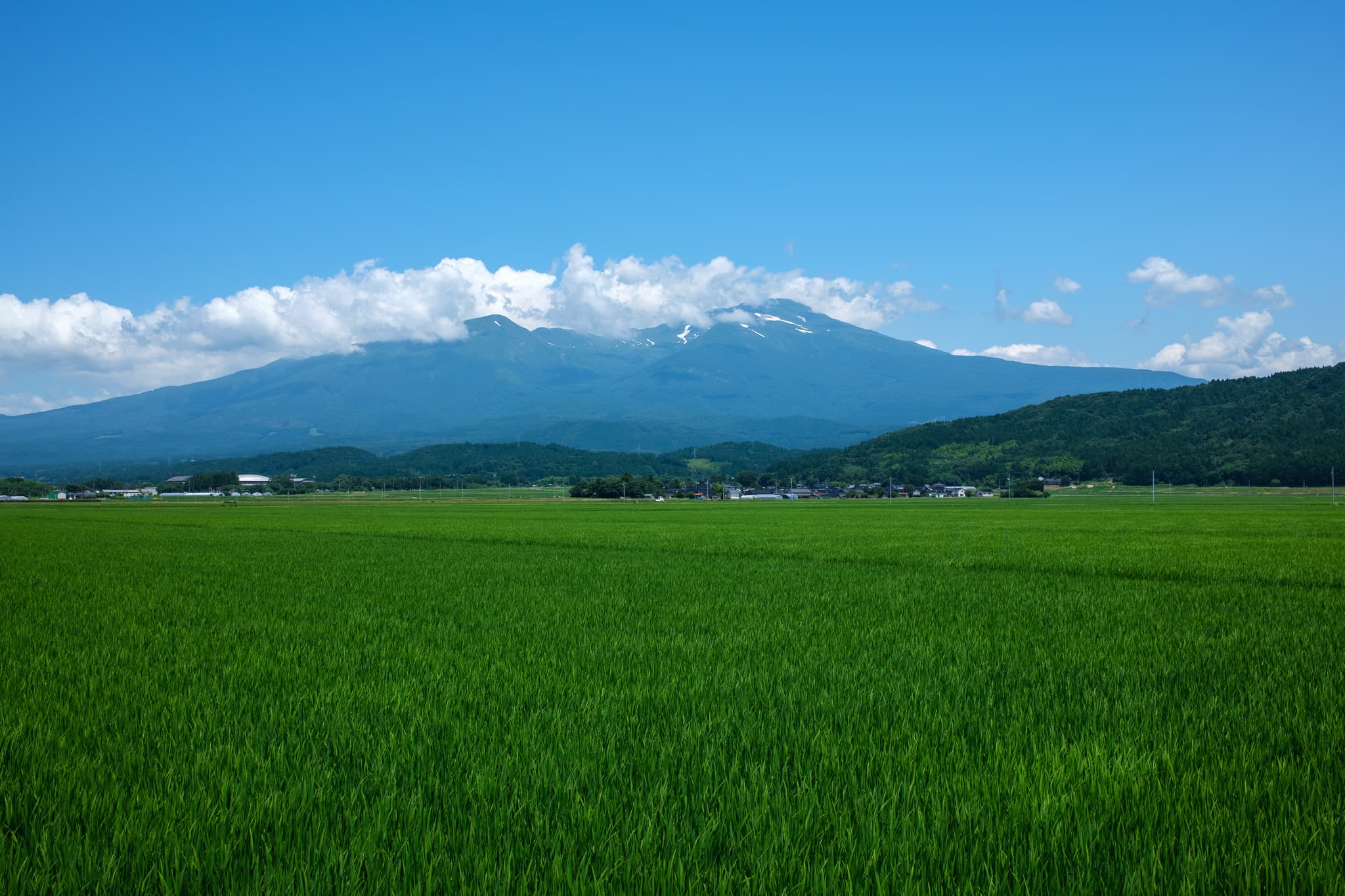 山形の自然が織りなす、海鳥山の美しい風景 - 風景